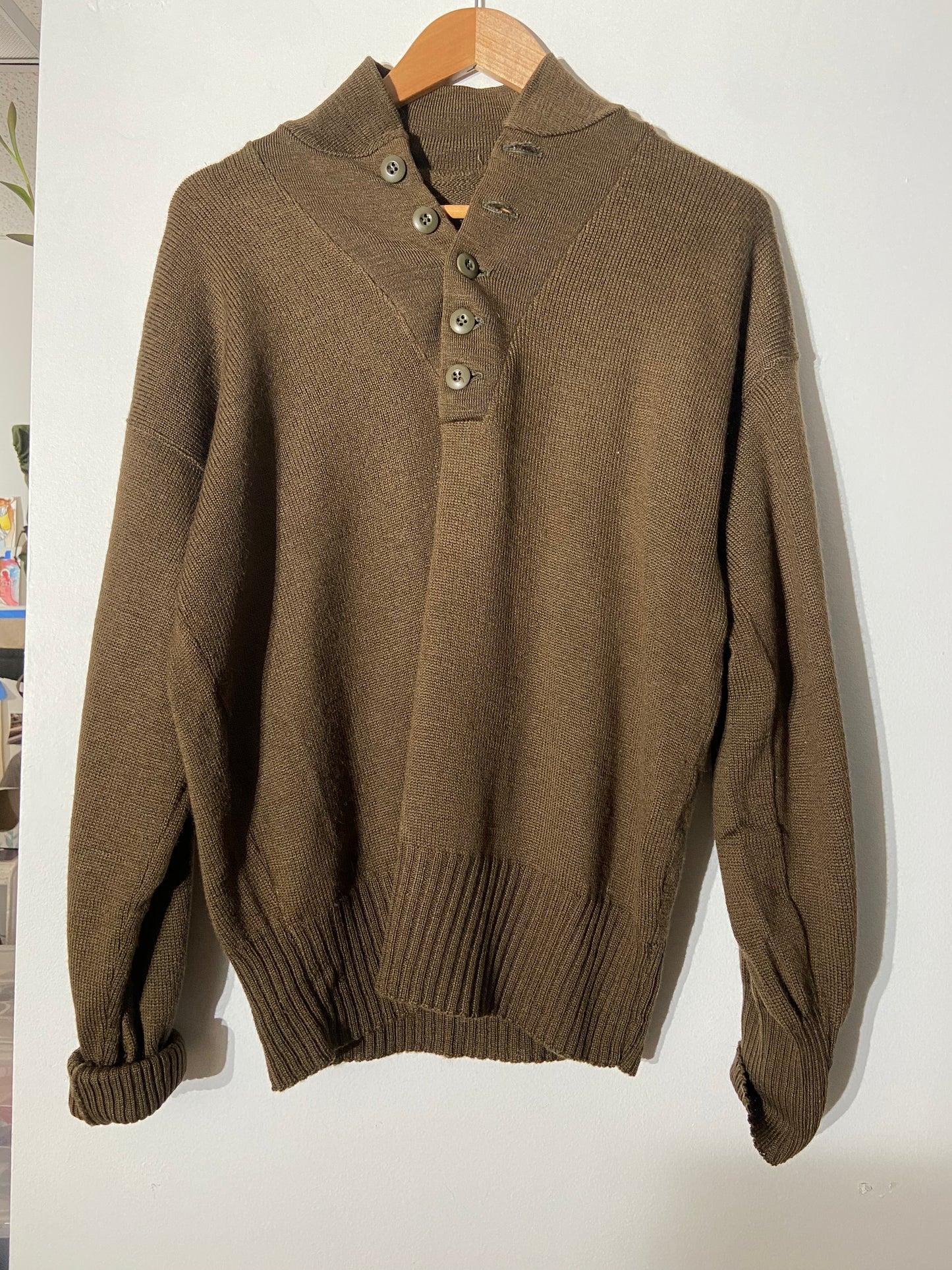 Vintage wool army green sweater SS 1-3