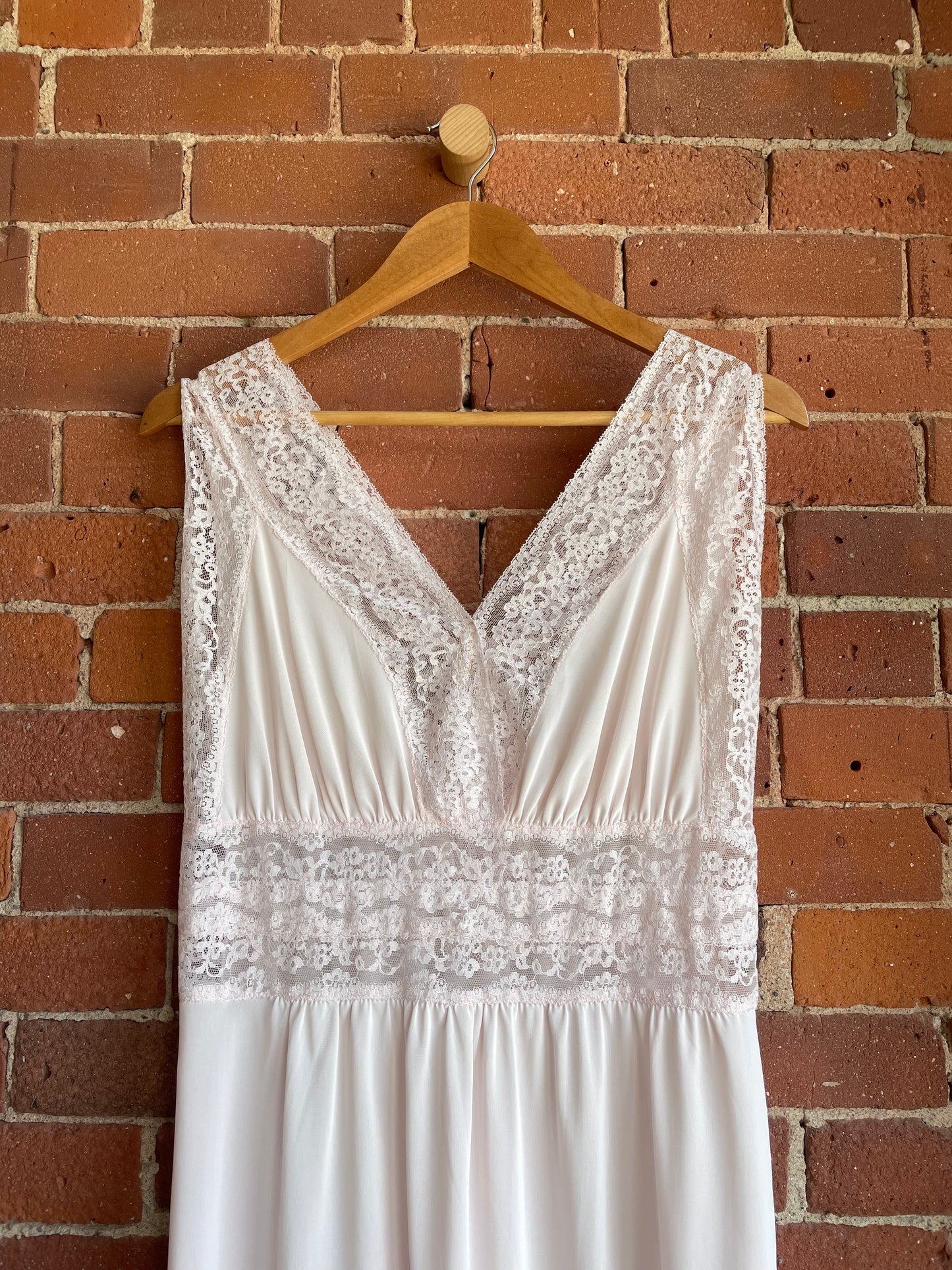 Light Pink Lace Dress SS1