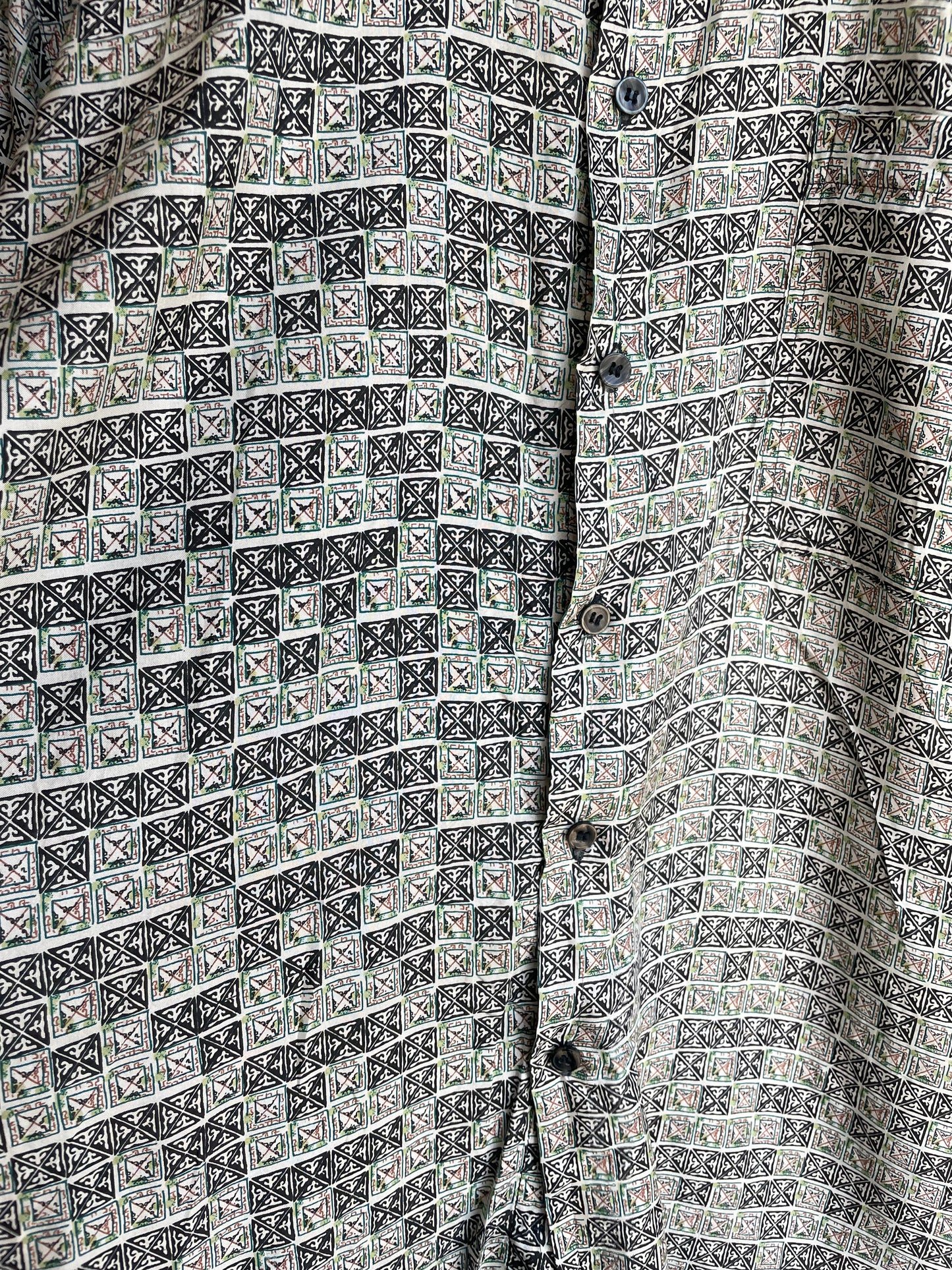 Geometric Silk Button Down SS2