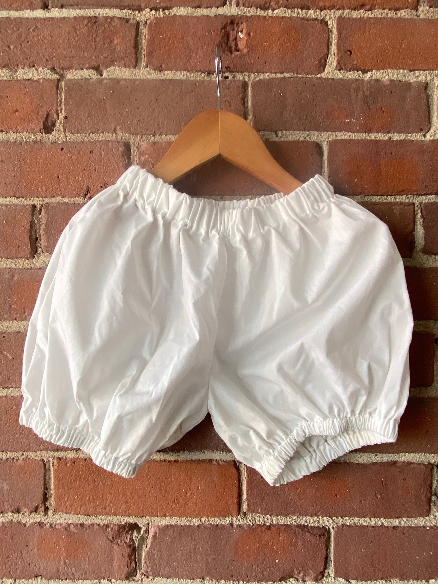 Little. Ones white bloomers sz 3T (3,6)