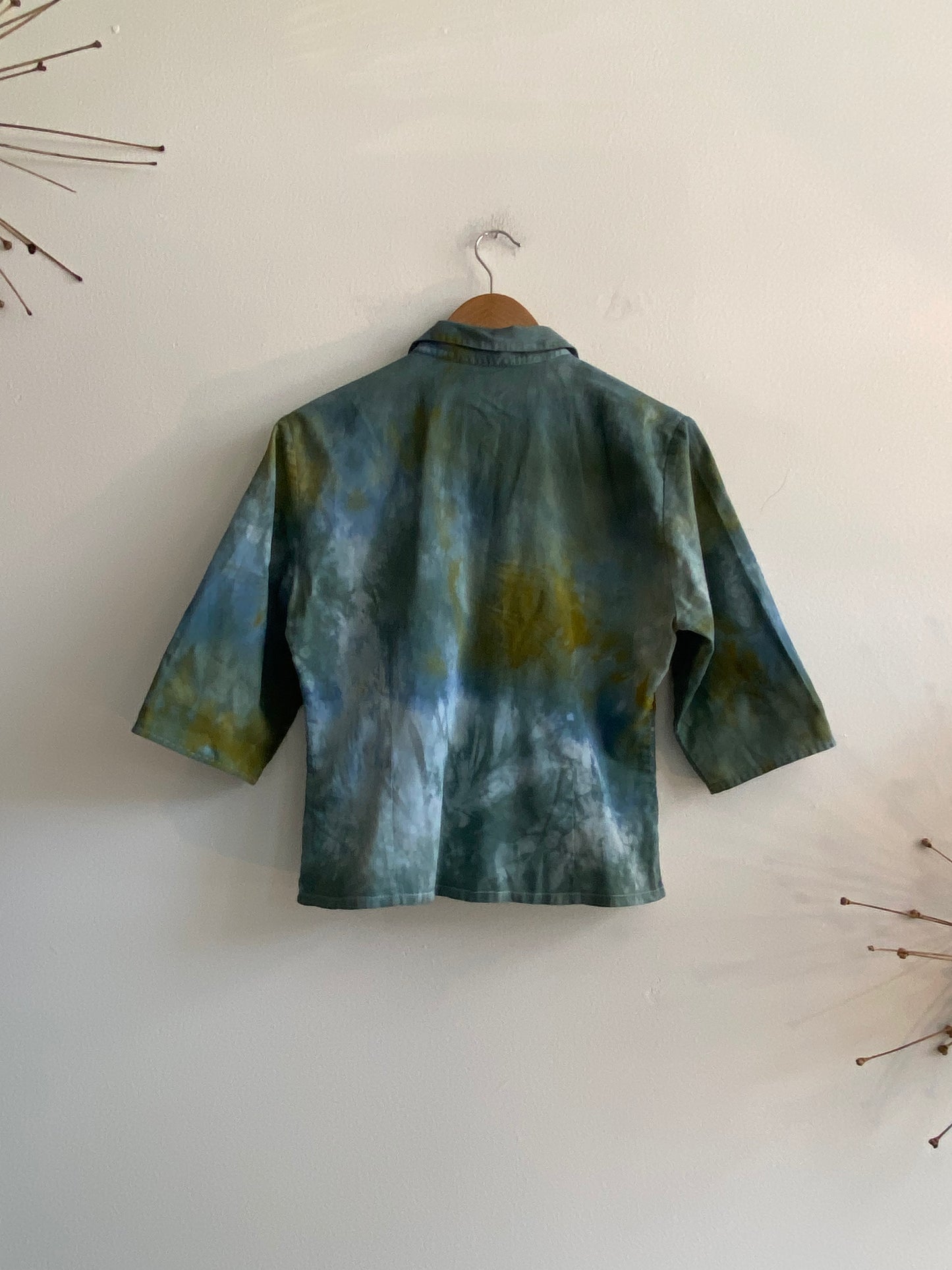 Blue and green tie-dye short-sleeve button-up SS 1