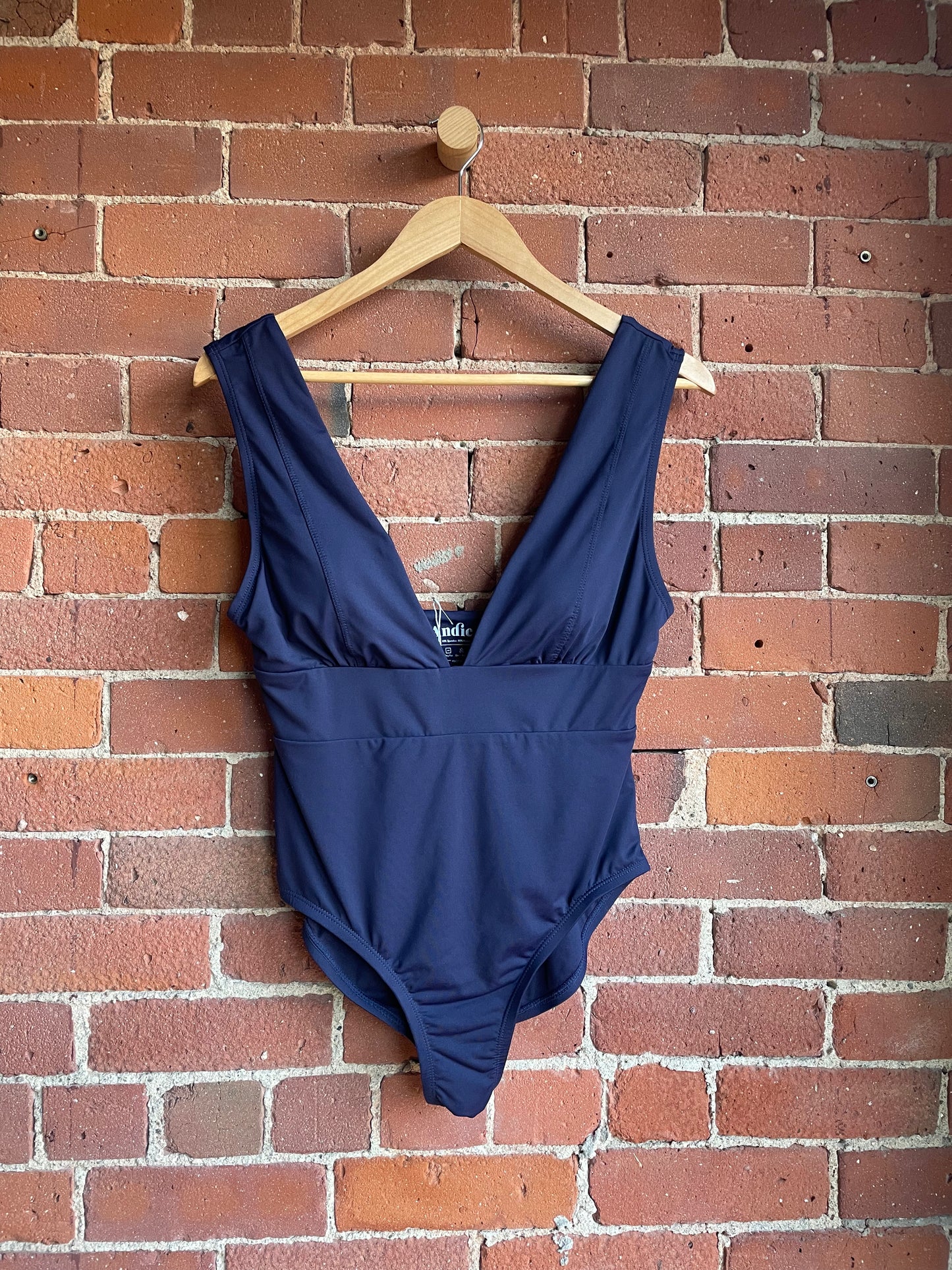 Andie Navy Swimsuit "M" SS2