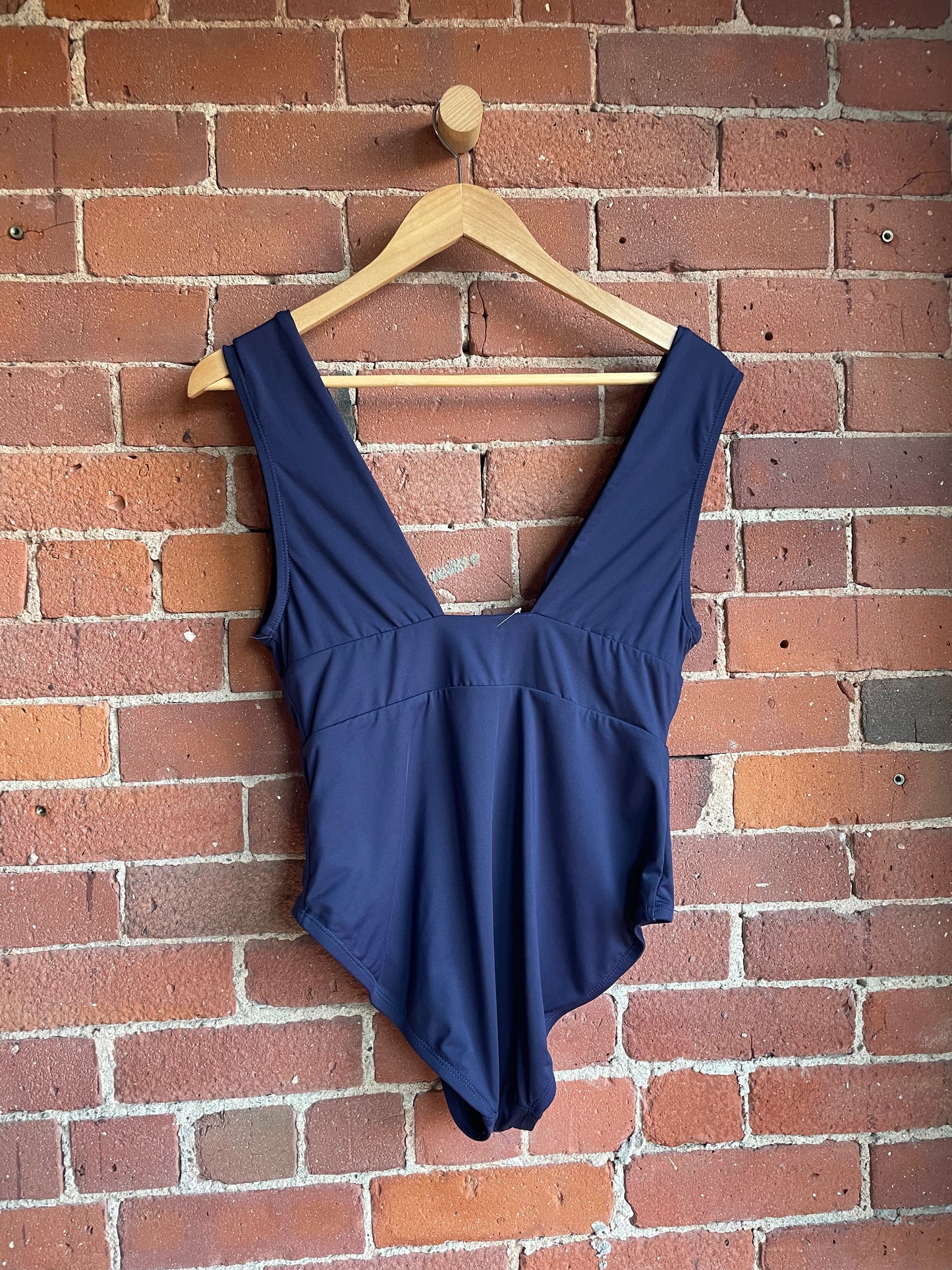 Andie Navy Swimsuit "M" SS2