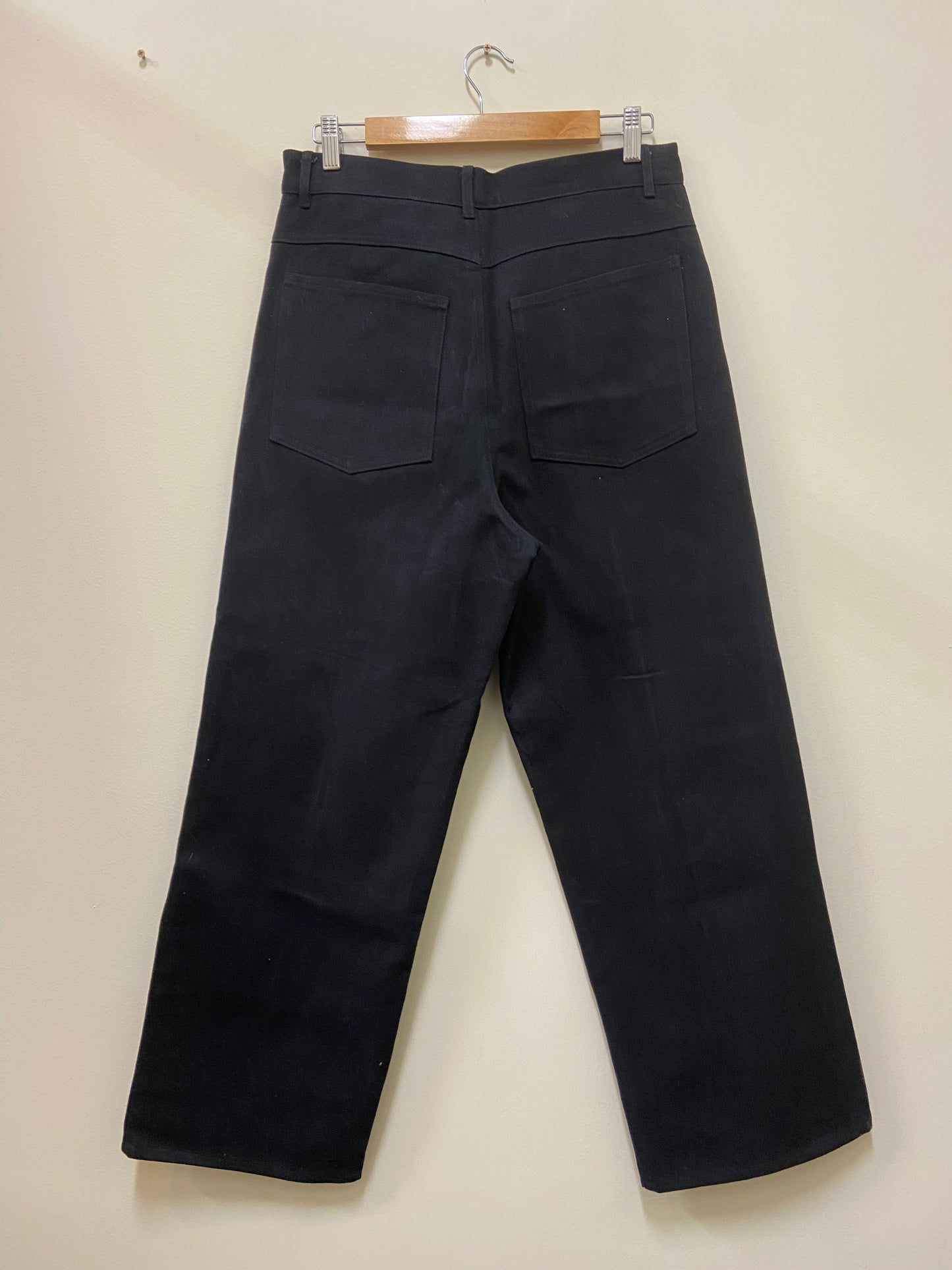 Lisa Says Gah black high waisted jeans SS 1-2