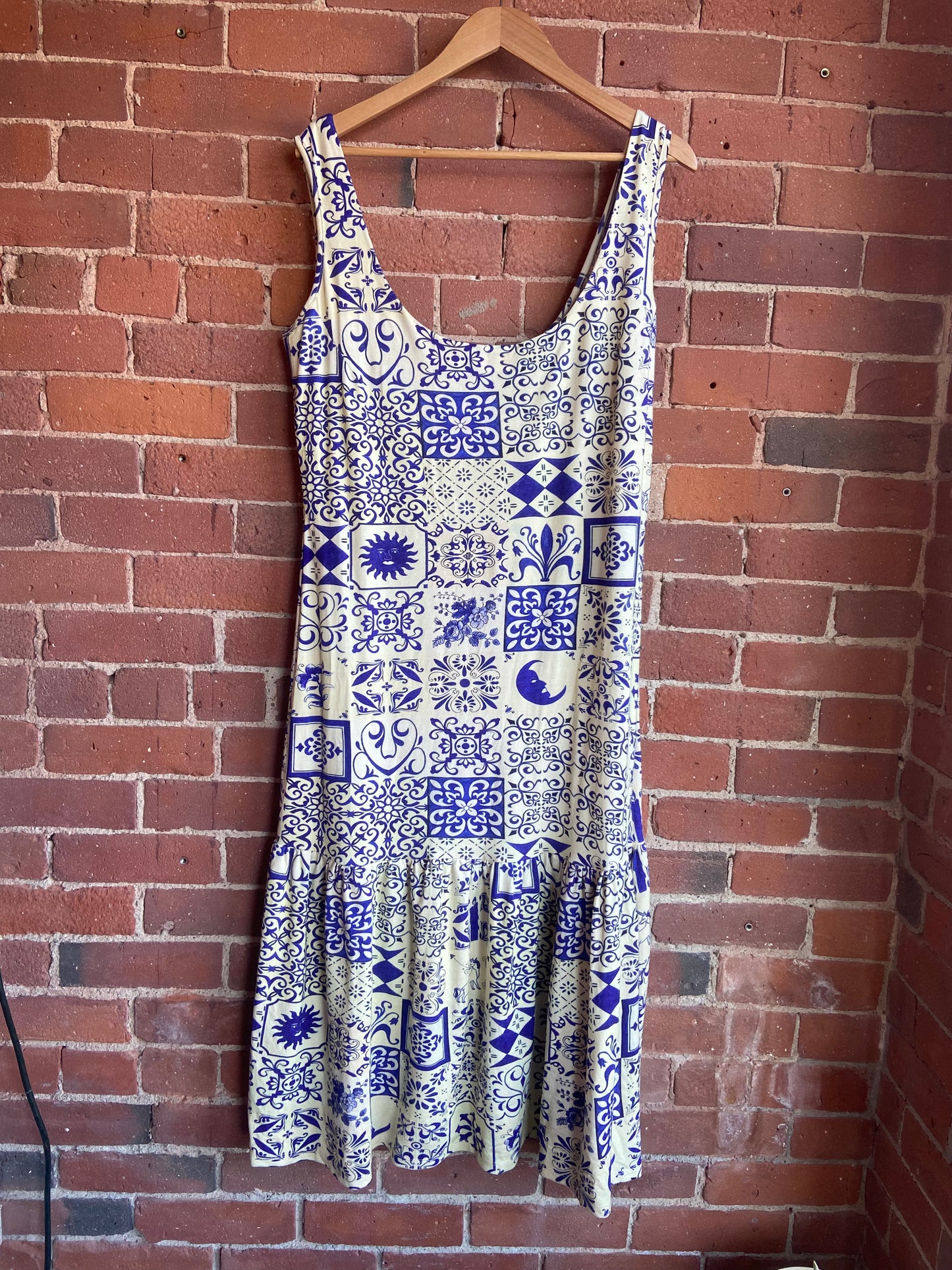 Blues pattered knit dress SS 2-3