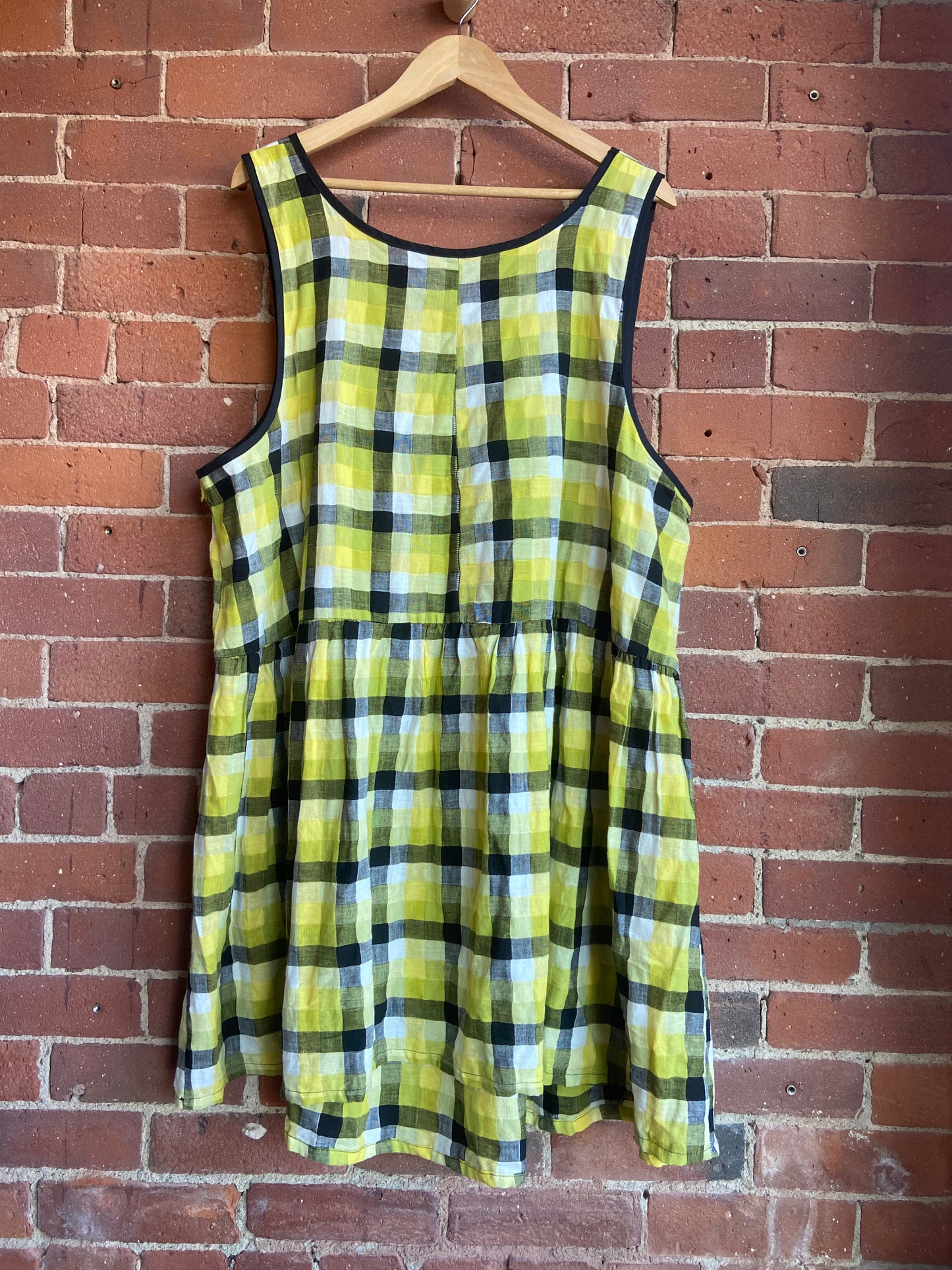 Altar checkered dress SS 3