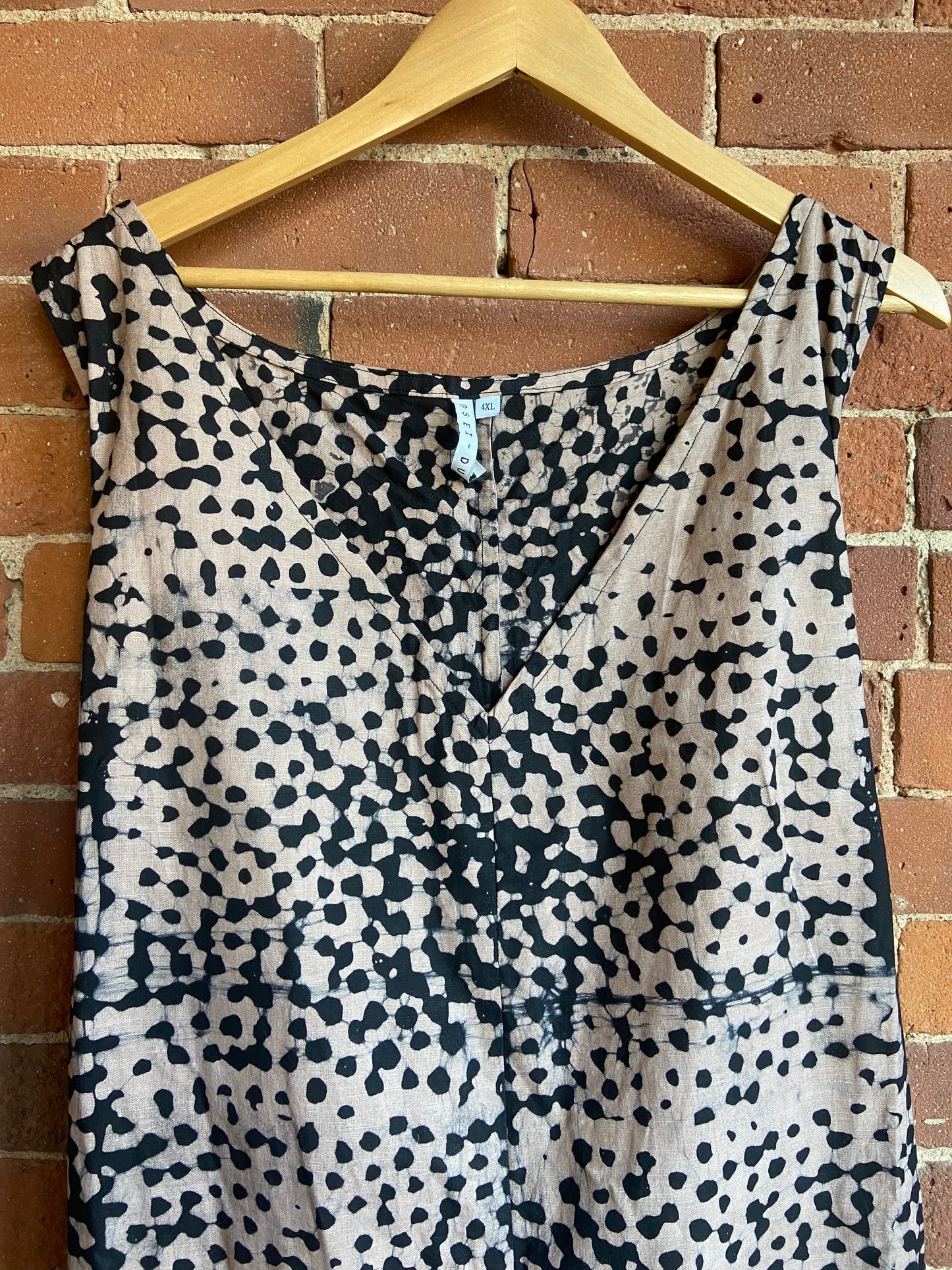 Osei Duro tan/black dress SS 3