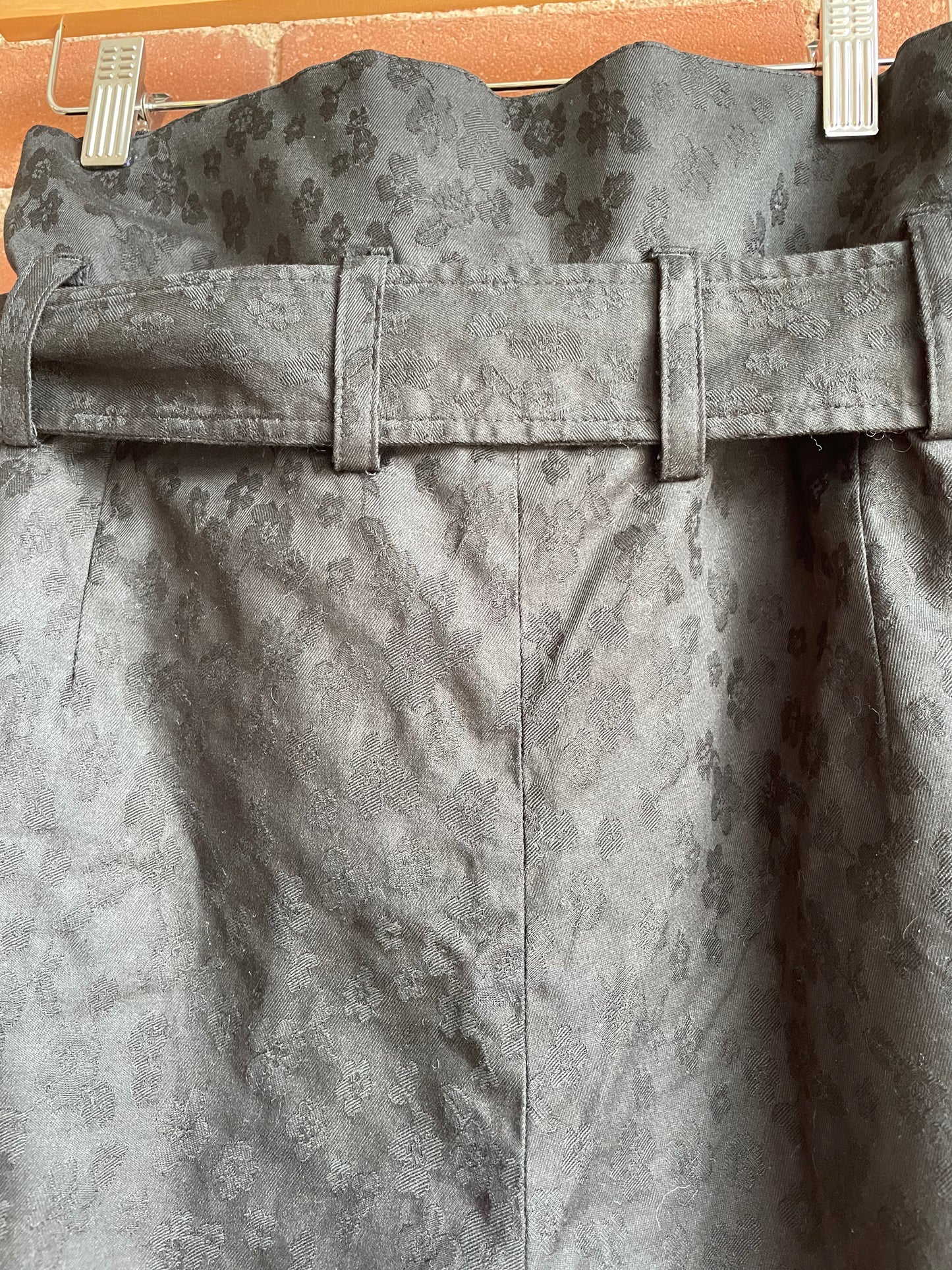 Caron Callahan High Waisted Floral Pattern Black Shorts SS1-2