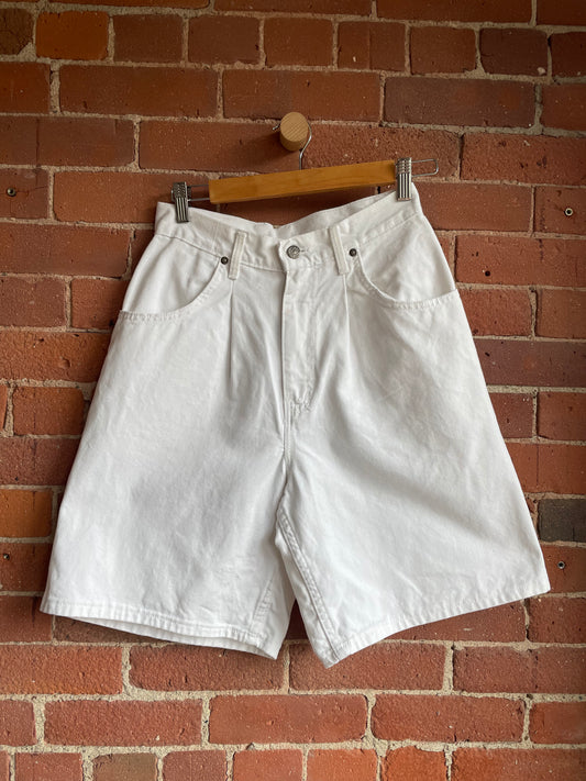 Chic Vintage Denim Shorts SS1-2