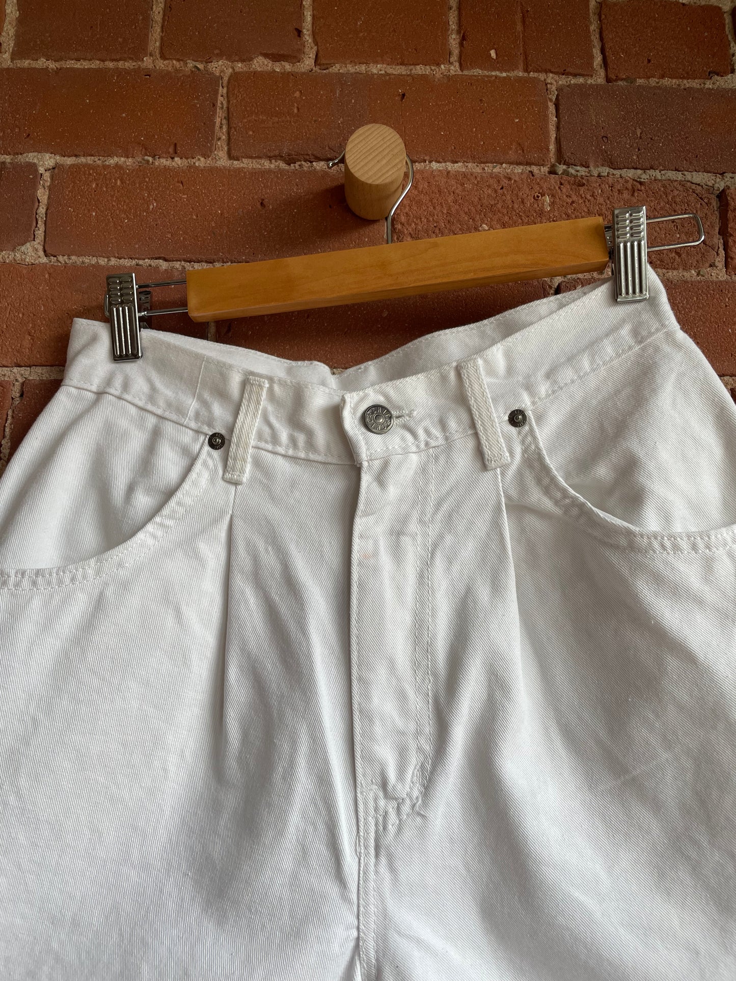 Chic Vintage Denim Shorts SS1-2
