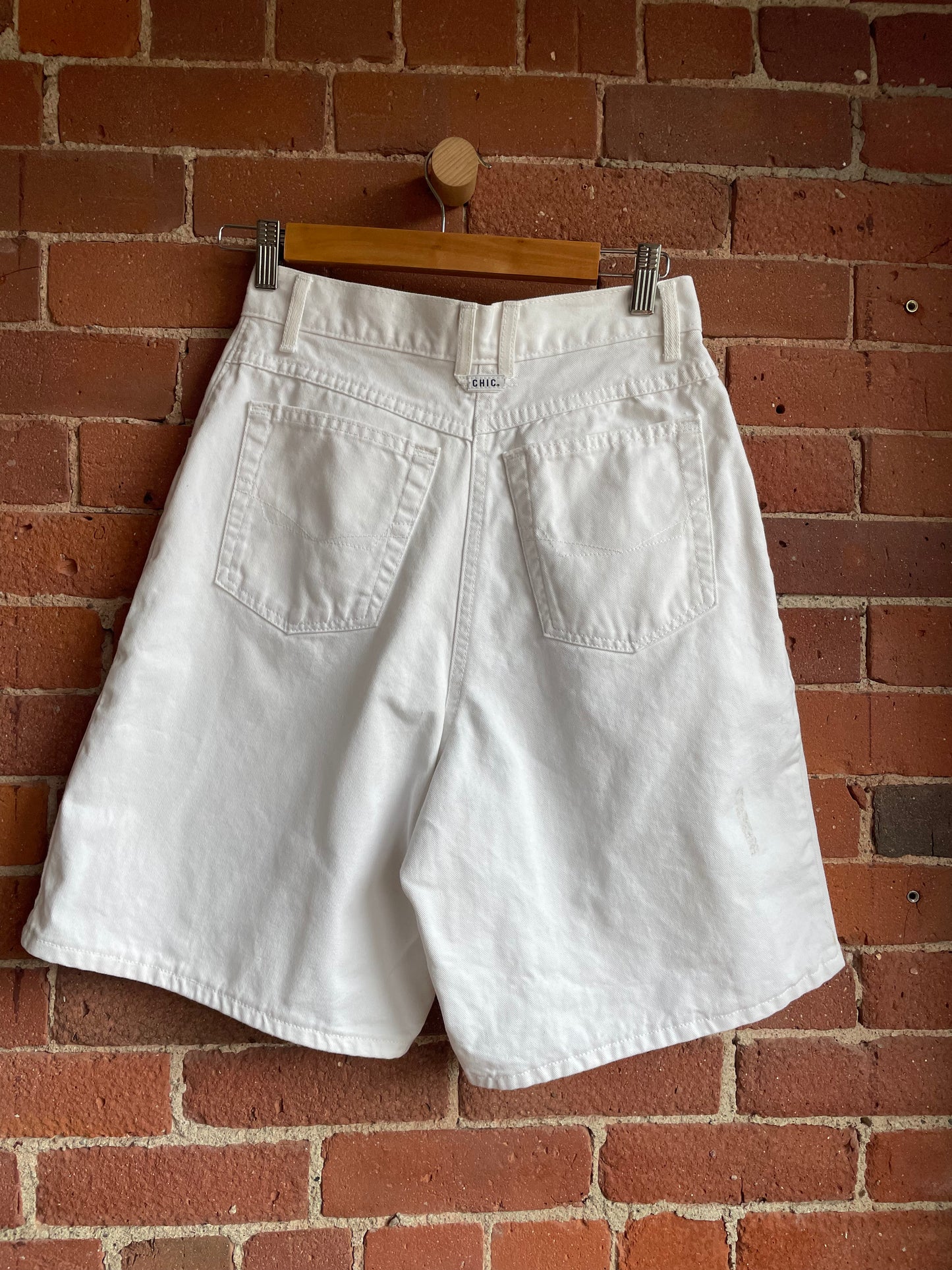 Chic Vintage Denim Shorts SS1-2