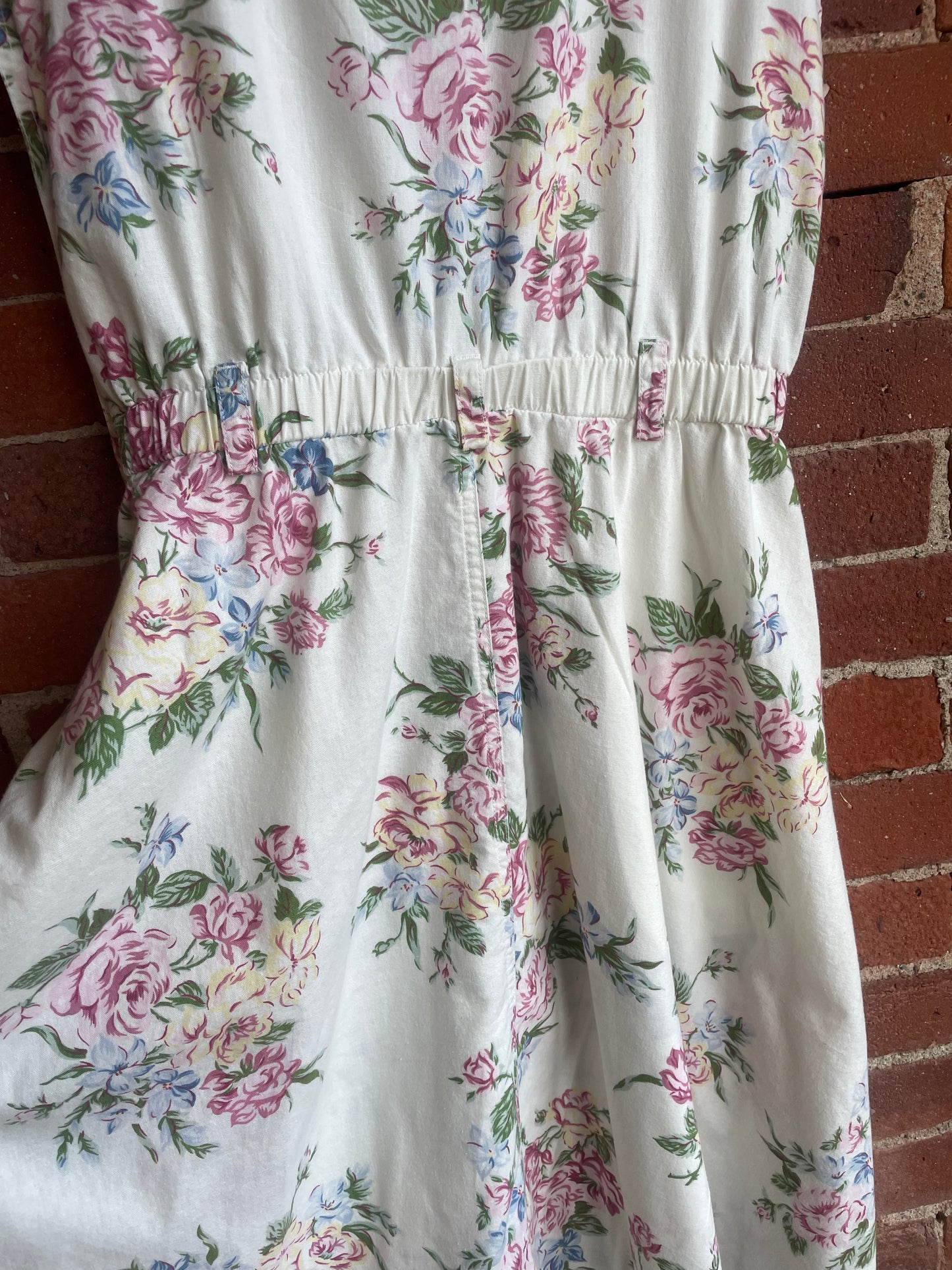 Cotton Floral Dress With Pink Buttons SS1-2