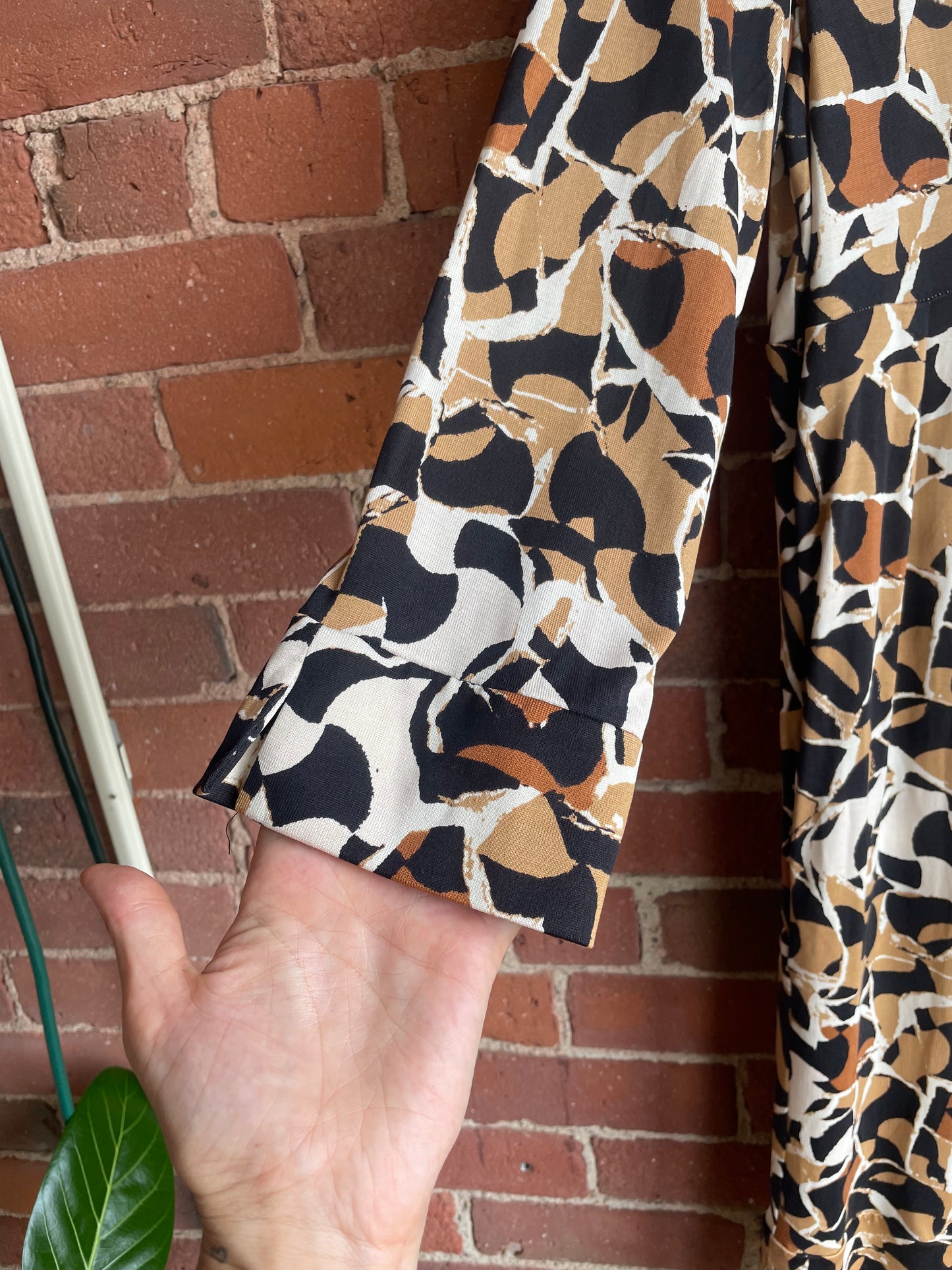 Diane Von Furstenberg 100% Silk Dress SS1