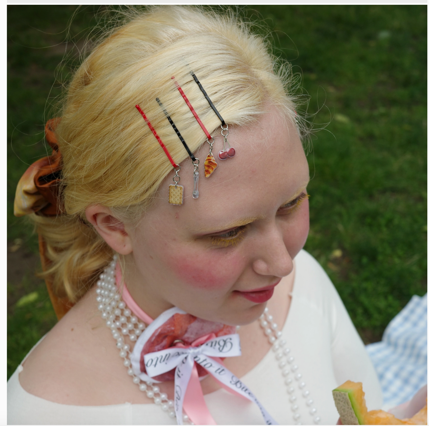 Chunks Picnic Bobby Pins